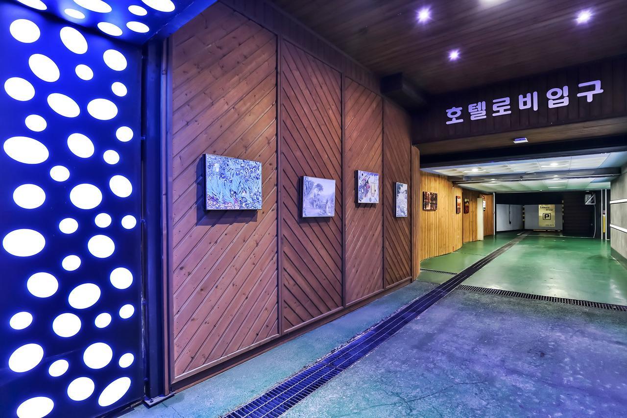 Hotel Born Cheongju Extérieur photo